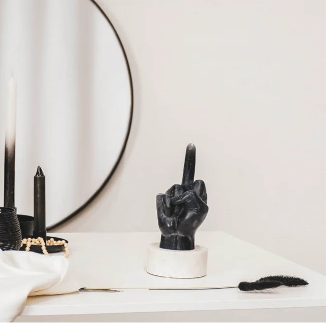 Schwarze Mittelfinger-Kerze - It's just a finger