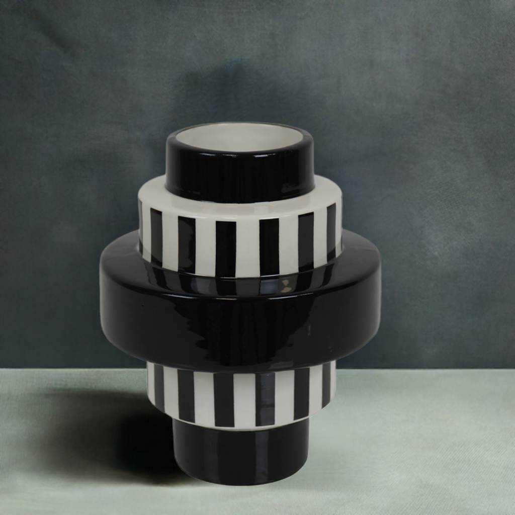 Schwarz-weiße Art déco Vase
