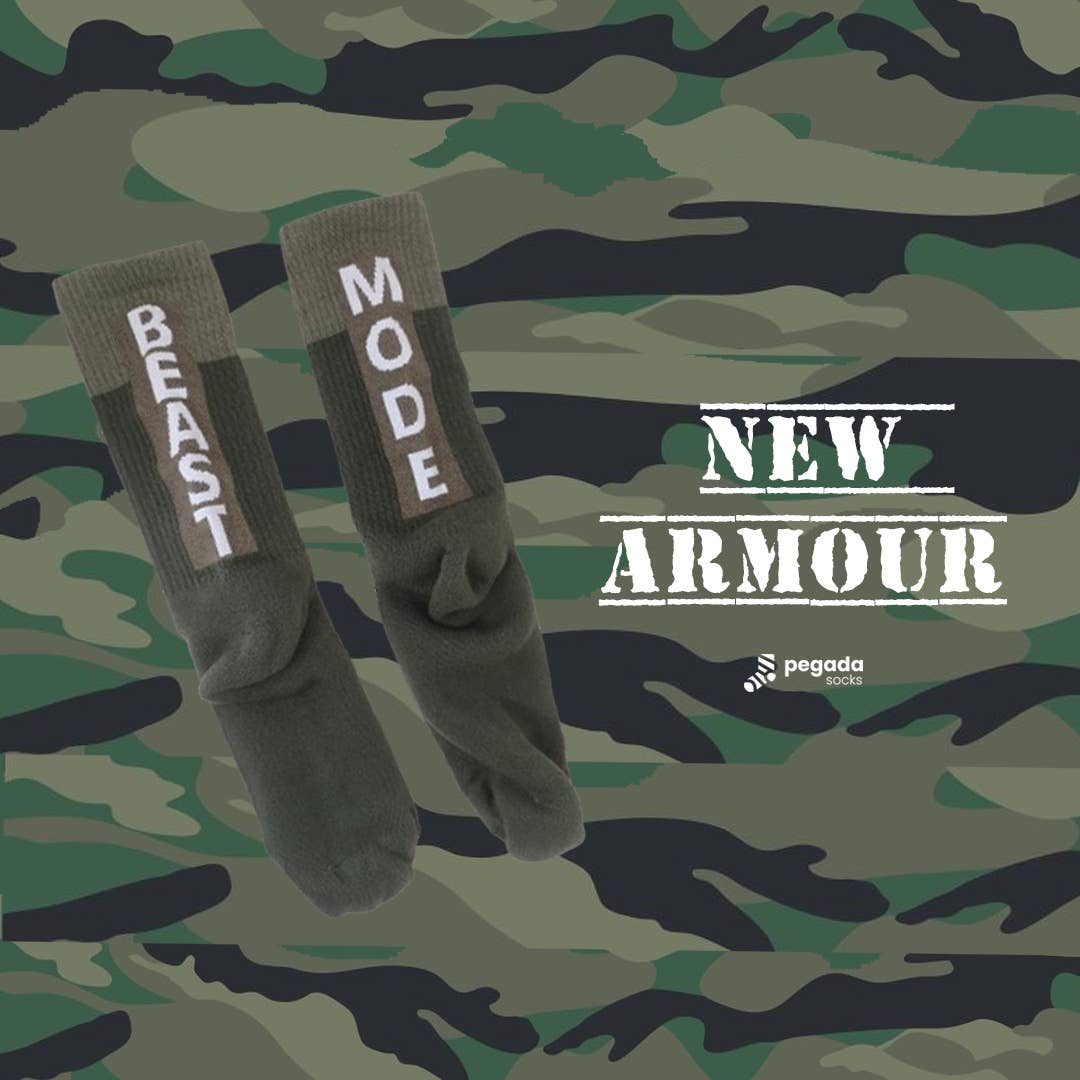 BEAST CAMOUFLAGE - Sportsocken